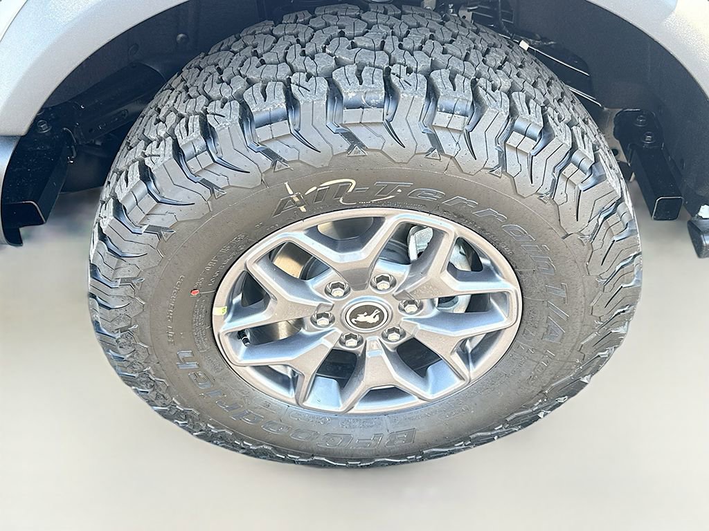 New 2025 Ford Bronco Badlands AWD/4WD image 14
