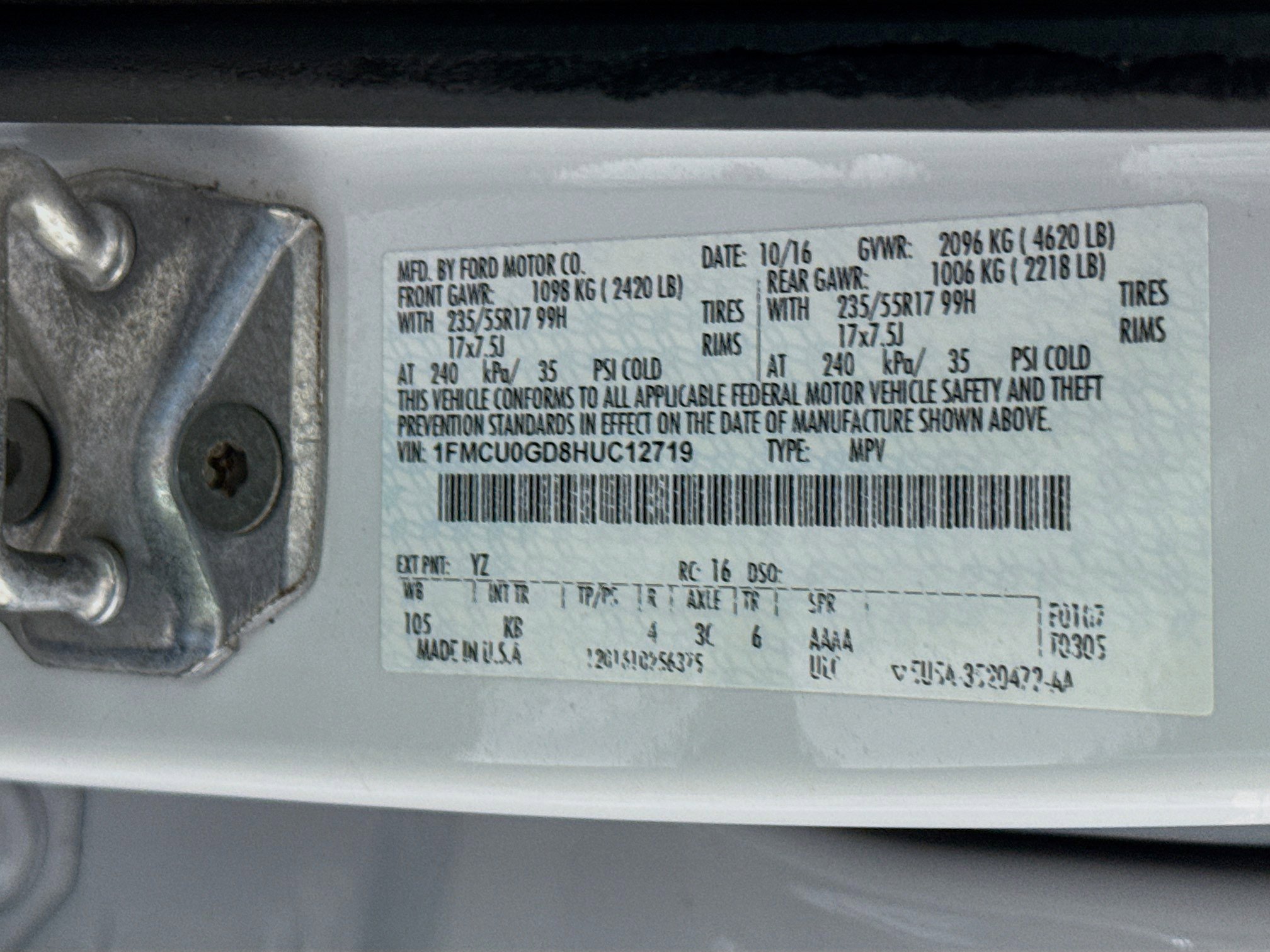 Used 2017 Ford Escape SE image 37