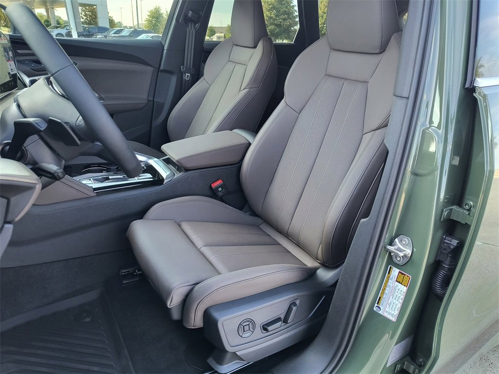 New 2025 Audi Q5 Premium Plus image 7