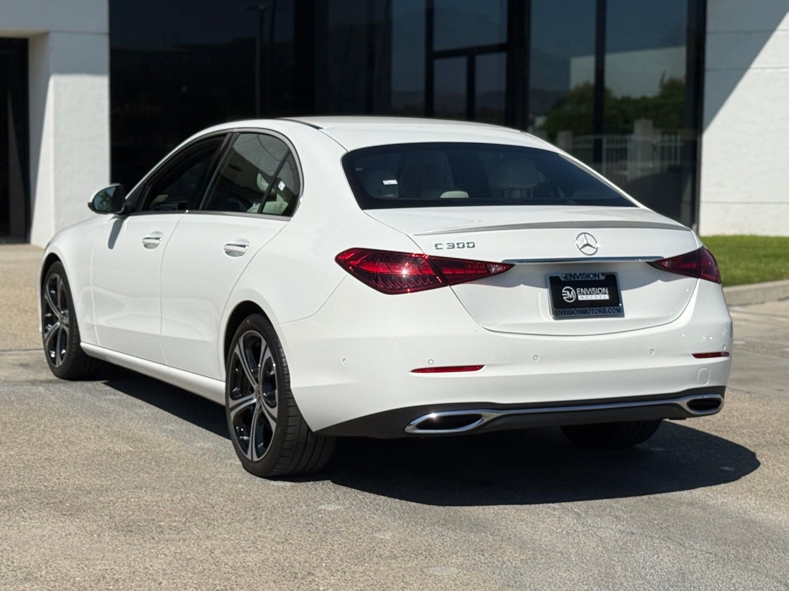 Used 2024 Mercedes-Benz C 300 Sedan image 11