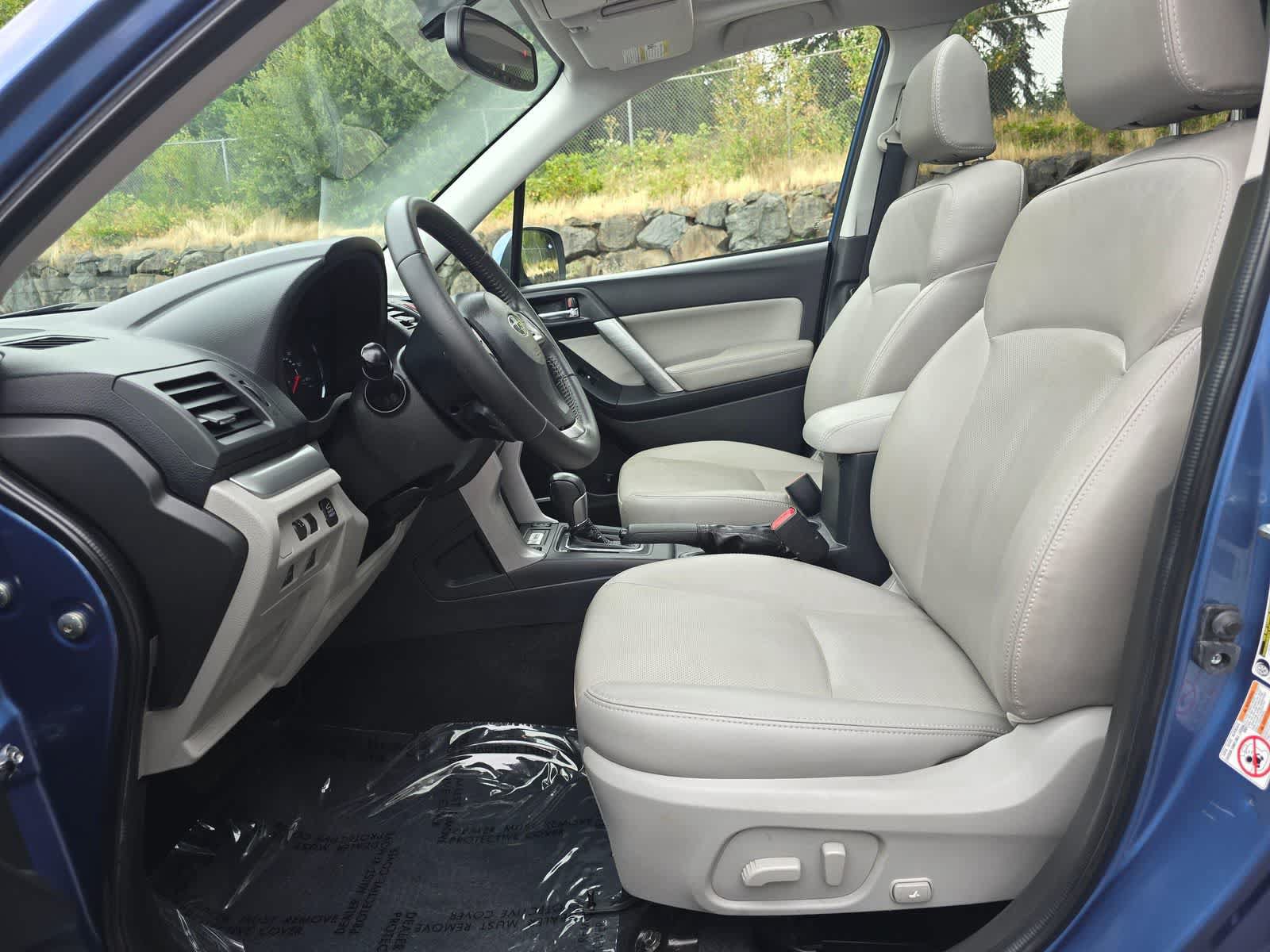 Used 2015 Subaru Forester 2.5i Touring AWD/4WD image 20