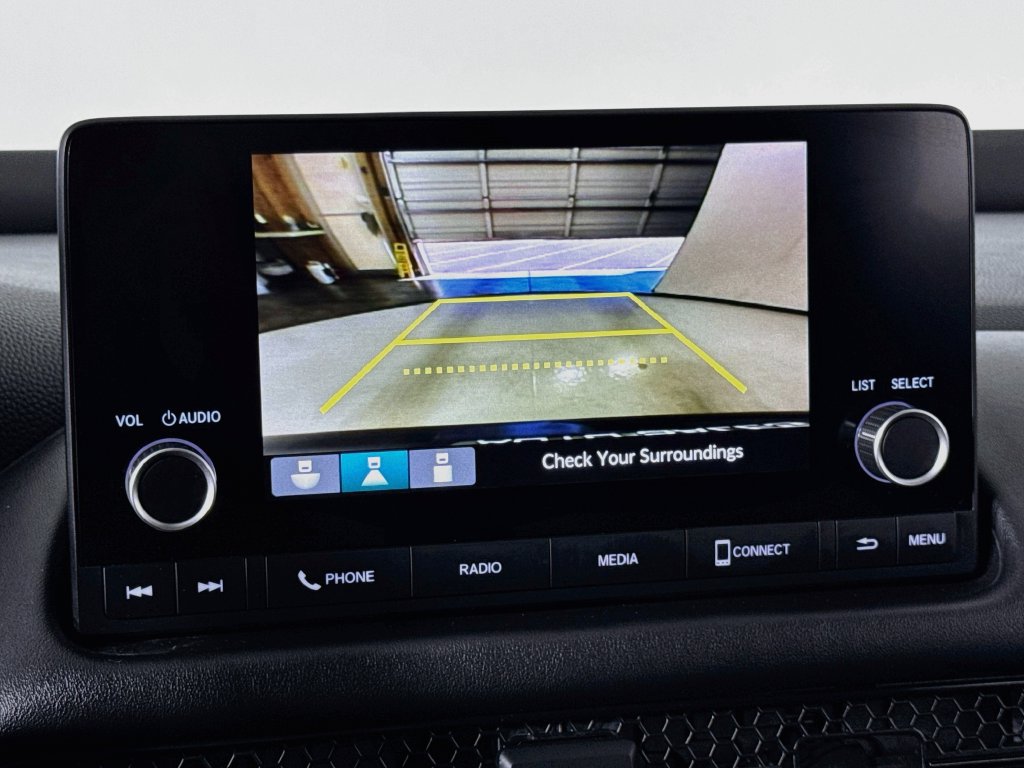 Used 2025 Honda HR-V LX image 31