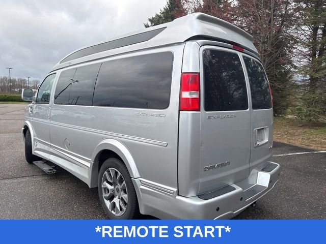 Used 2025 GMC Savana 2500 w/ Driver Convenience Package image 5