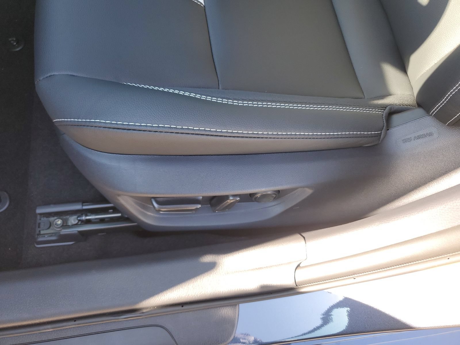 New 2026 Toyota Camry SE FWD image 18