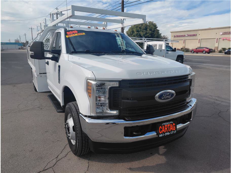 Used 2019 Ford F350 XL w/ XL Value Package image 3