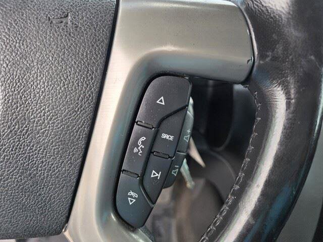 Used 2012 Chevrolet Avalanche LT w/ Suspension Package, Off-Road image 25