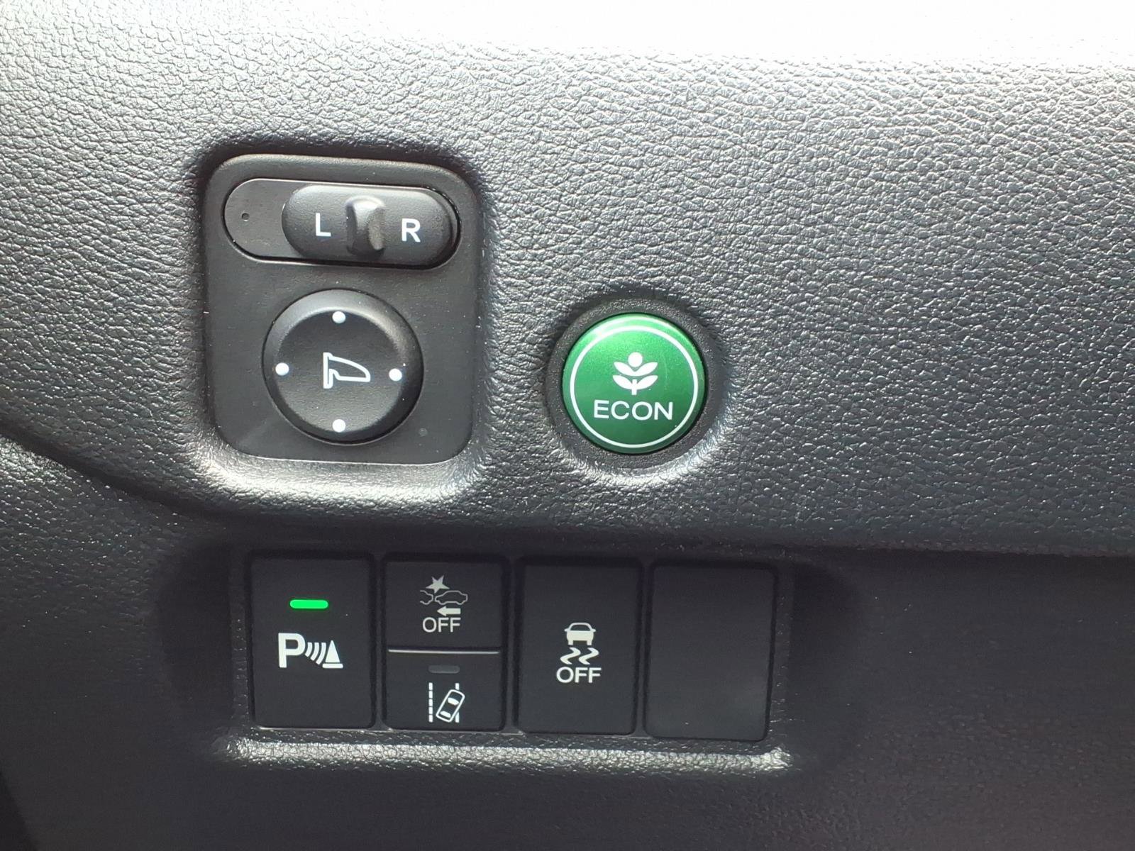 Certified 2025 Honda Passport EX-L image 30