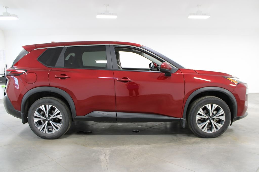 Used 2023 Nissan Rogue SV AWD/4WD image 12