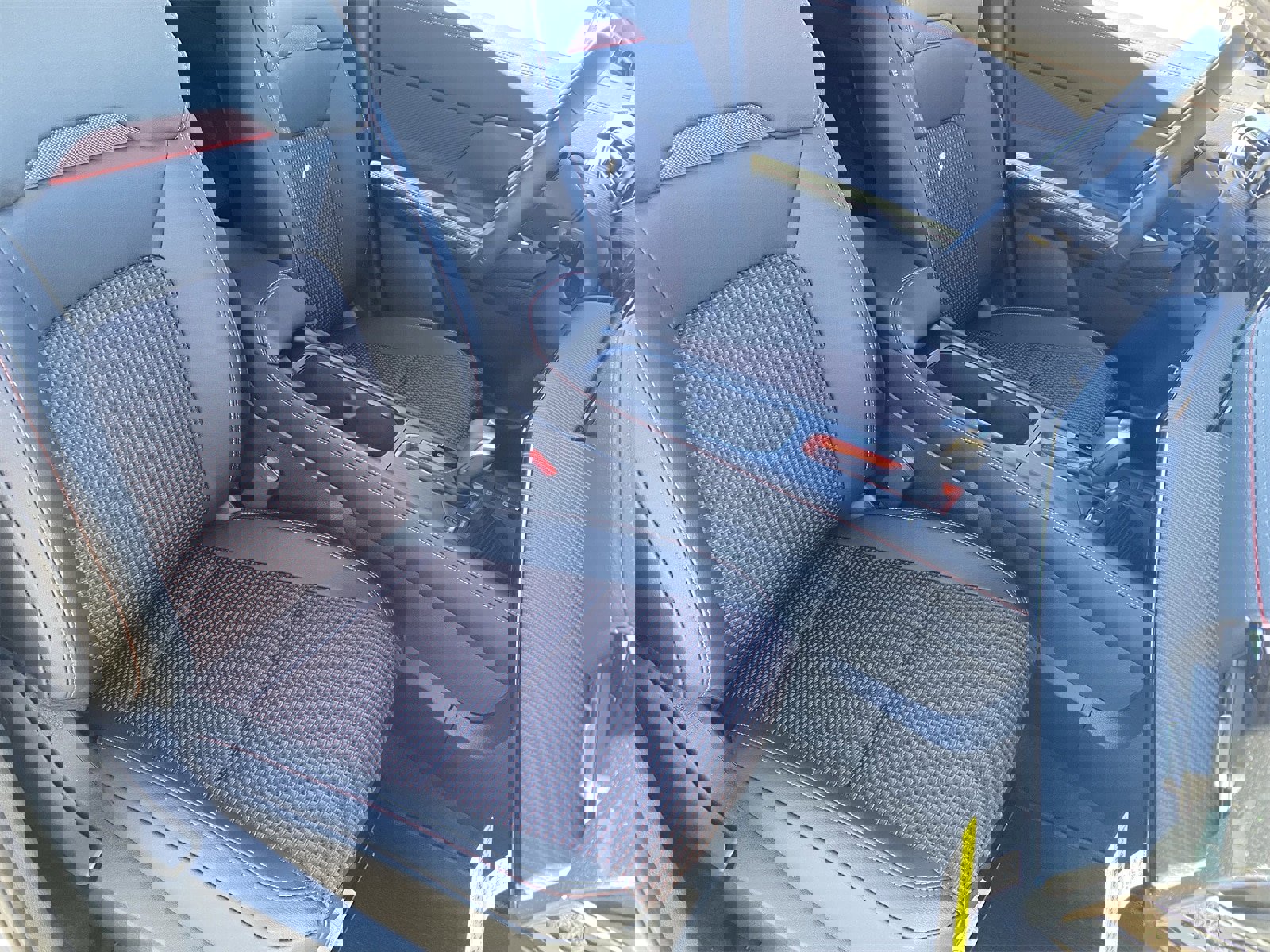 New 2026 Nissan Kicks SR w/ SR Premium Package image 11