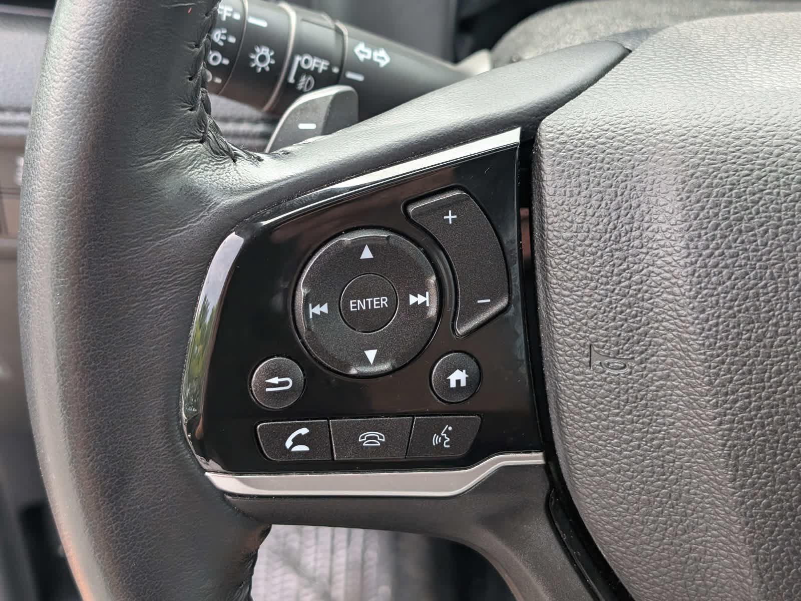 Used 2023 Honda Odyssey Touring image 24