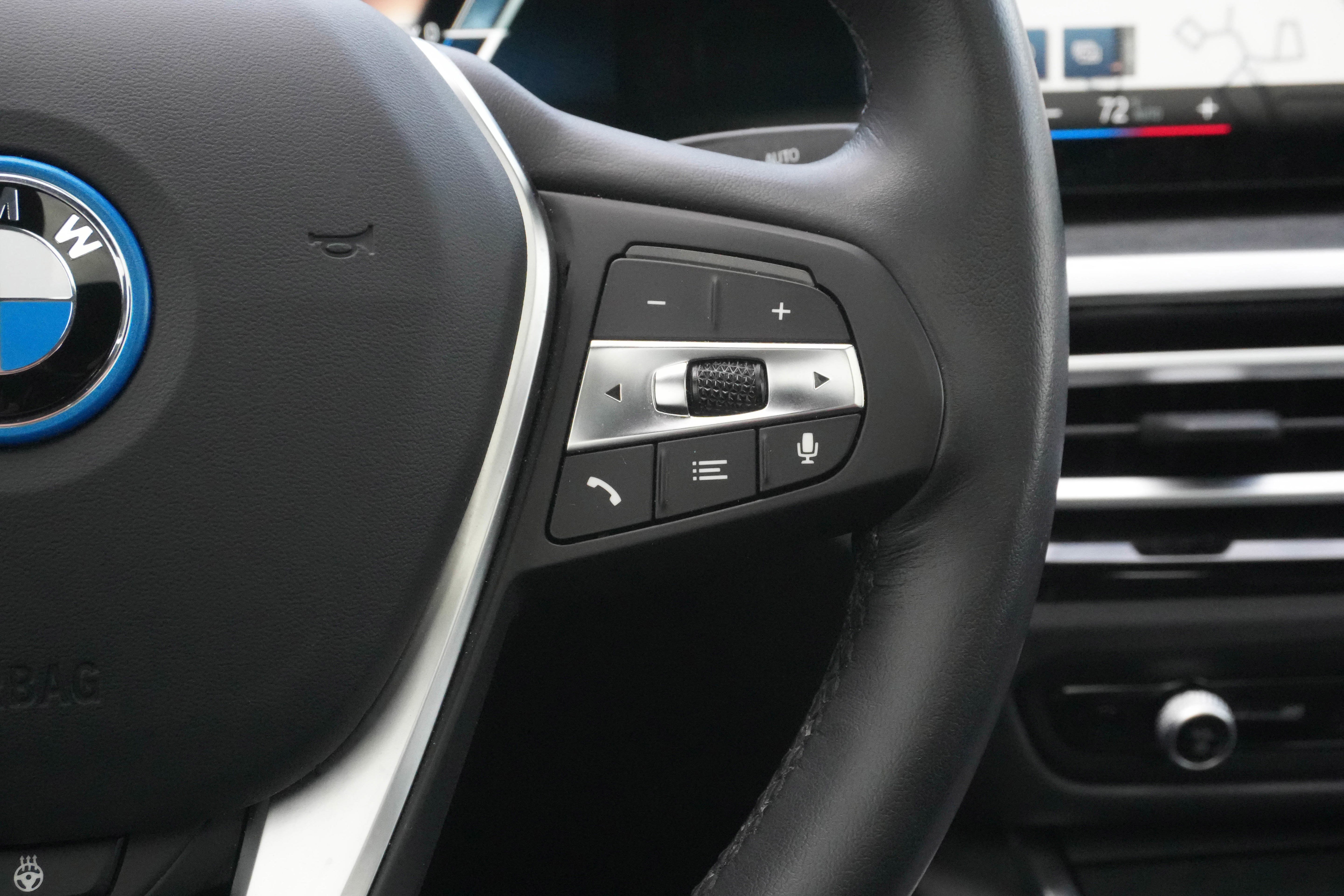 Certified 2023 BMW i4 eDrive40 image 20