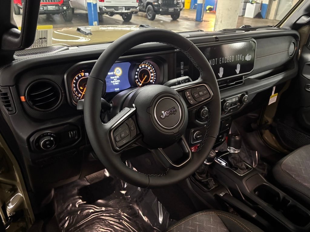 New 2026 Jeep Gladiator Mojave w/ Technology Group AWD/4WD image 10