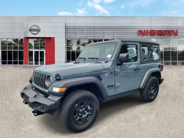 Used 2025 Jeep Wrangler Sport AWD/4WD image 6