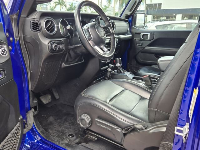 Used 2019 Jeep Wrangler Unlimited Sahara AWD/4WD image 13