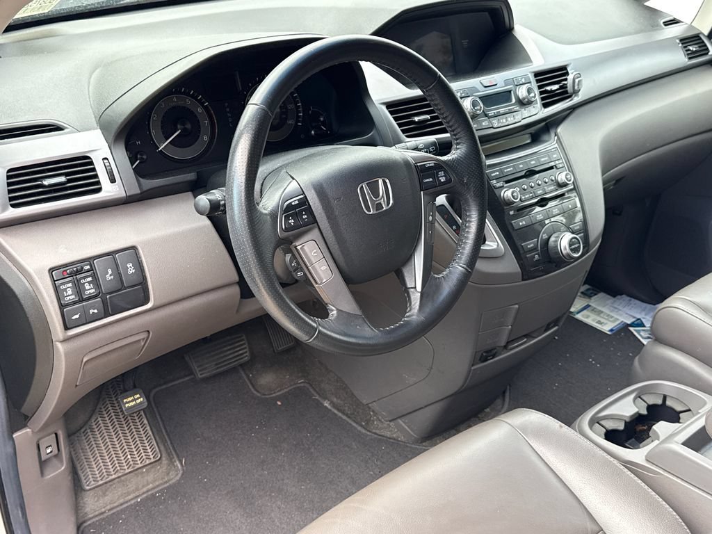 Used 2012 Honda Odyssey Touring image 11