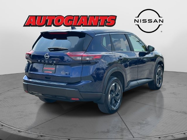 Used 2024 Nissan Rogue SV AWD/4WD image 4