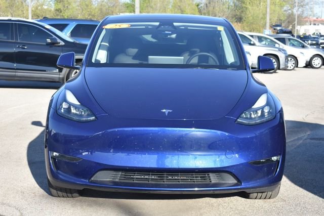 Used 2025 Tesla Model Y Long Range AWD/4WD image 8