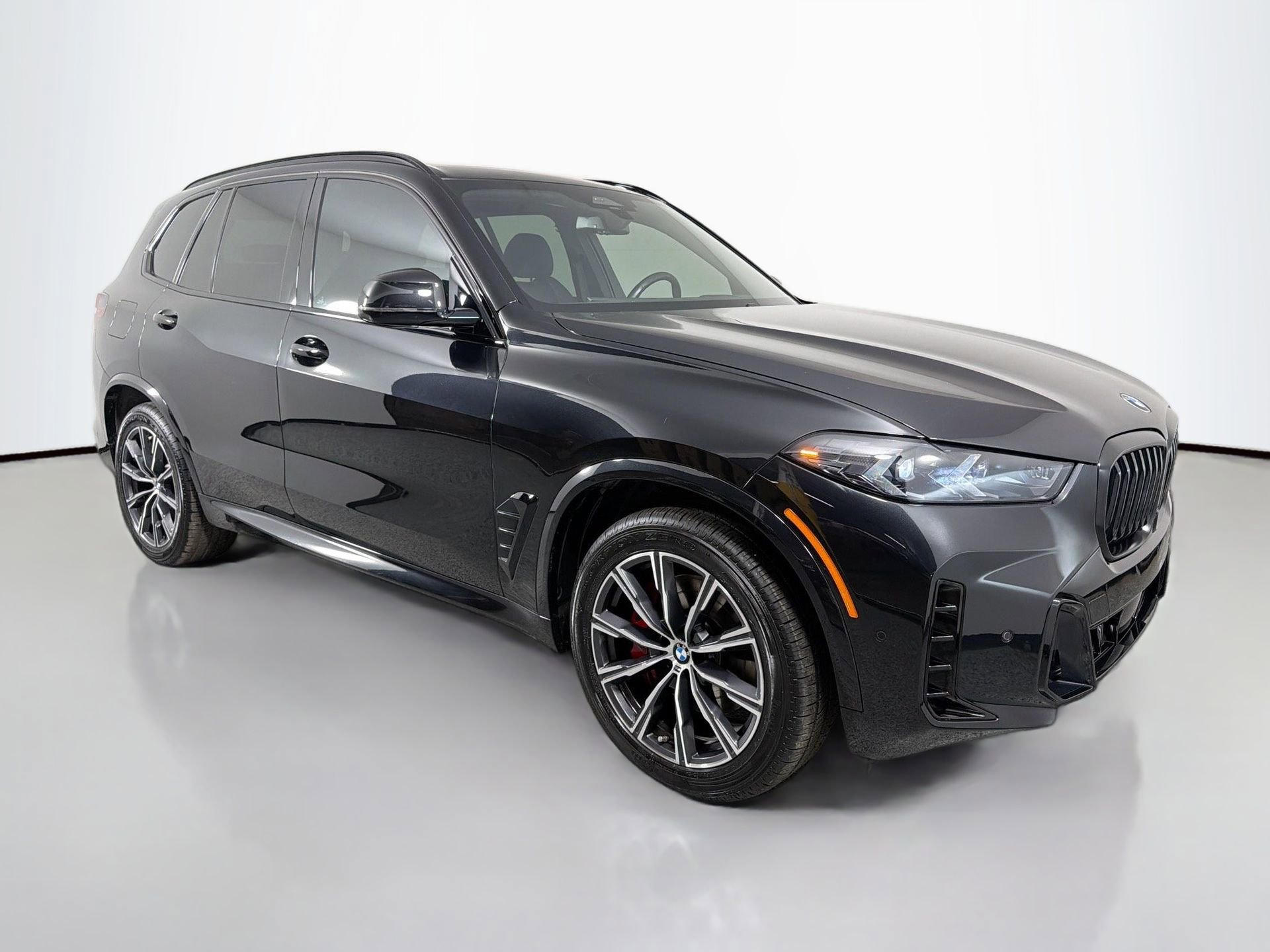 Certified 2024 BMW X5 sDrive40i w/ M Sport Package image 4