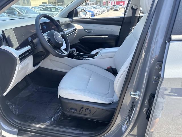 Used 2025 Hyundai Tucson SEL AWD/4WD image 19