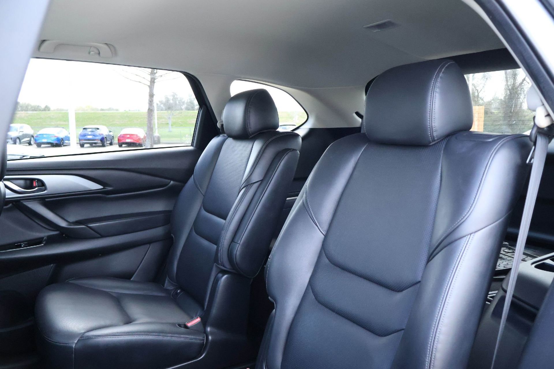 Used 2023 MAZDA CX-9 Touring image 13