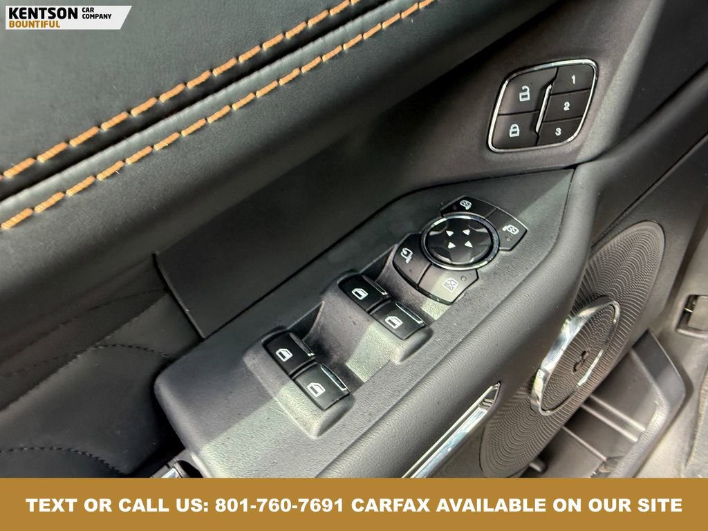 Used 2024 Ford Expedition Platinum image 23