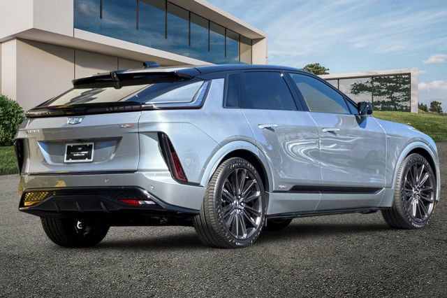 New 2026 Cadillac Lyriq V image 4
