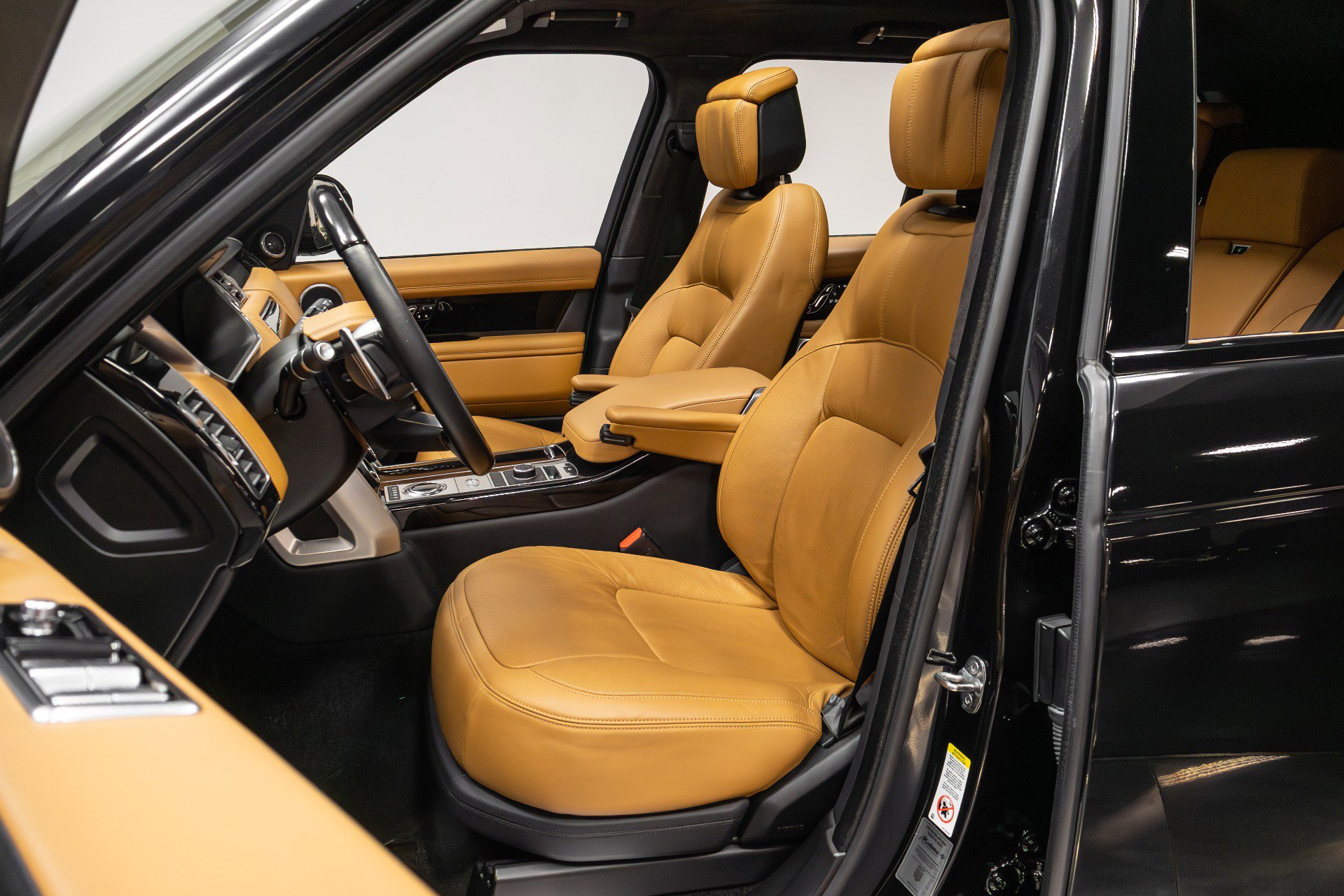 Used 2022 Land Rover Range Rover Autobiography image 5