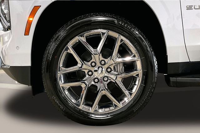 New 2026 Chevrolet Suburban Premier image 12
