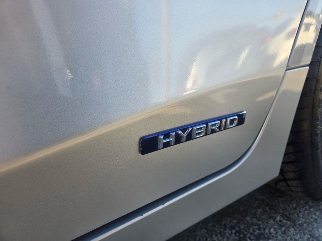 Used 2013 Lexus CT 200h w/ Premium Pkg w/Backup Camera FWD image 29
