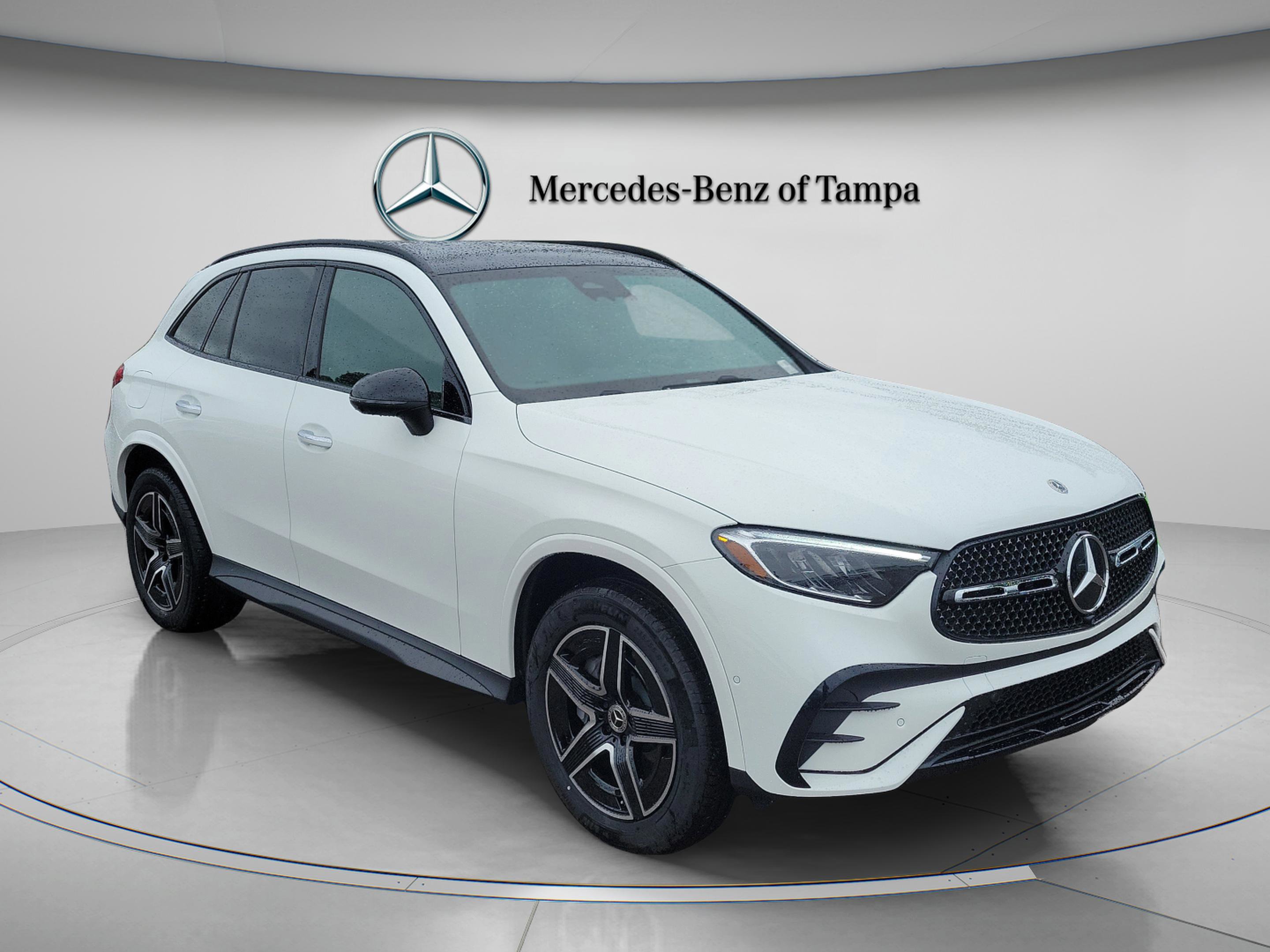 Certified 2026 Mercedes-Benz GLC 300 4MATIC image 4
