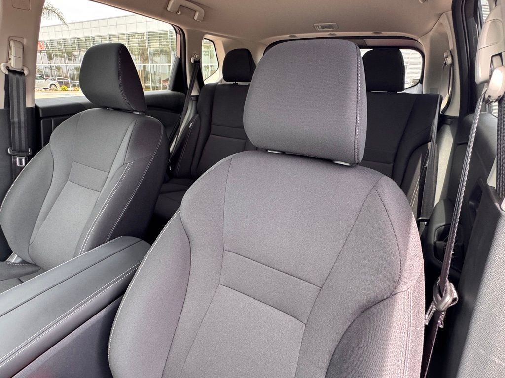 New 2026 Nissan Rogue S image 10