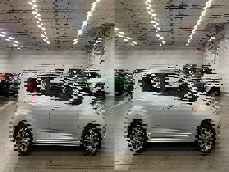 Used 2016 Chevrolet Spark LT image 2