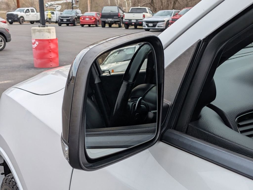 Used 2020 Dodge Durango GT image 11