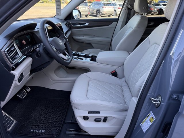 New 2026 Volkswagen Atlas SEL Premium R-Line image 11