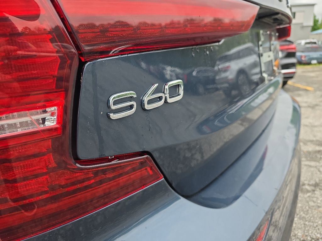 Used 2024 Volvo S60 B5 Core AWD/4WD image 11