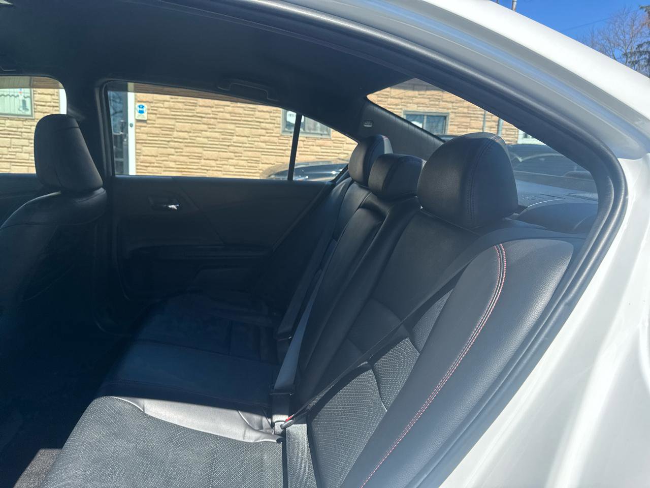 Used 2017 Honda Accord Sport Special Edition image 39