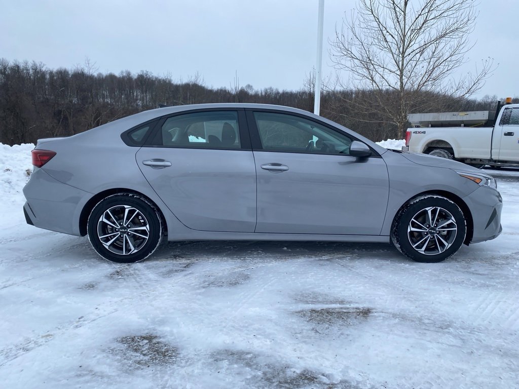 Certified 2024 Kia Forte LXS image 2