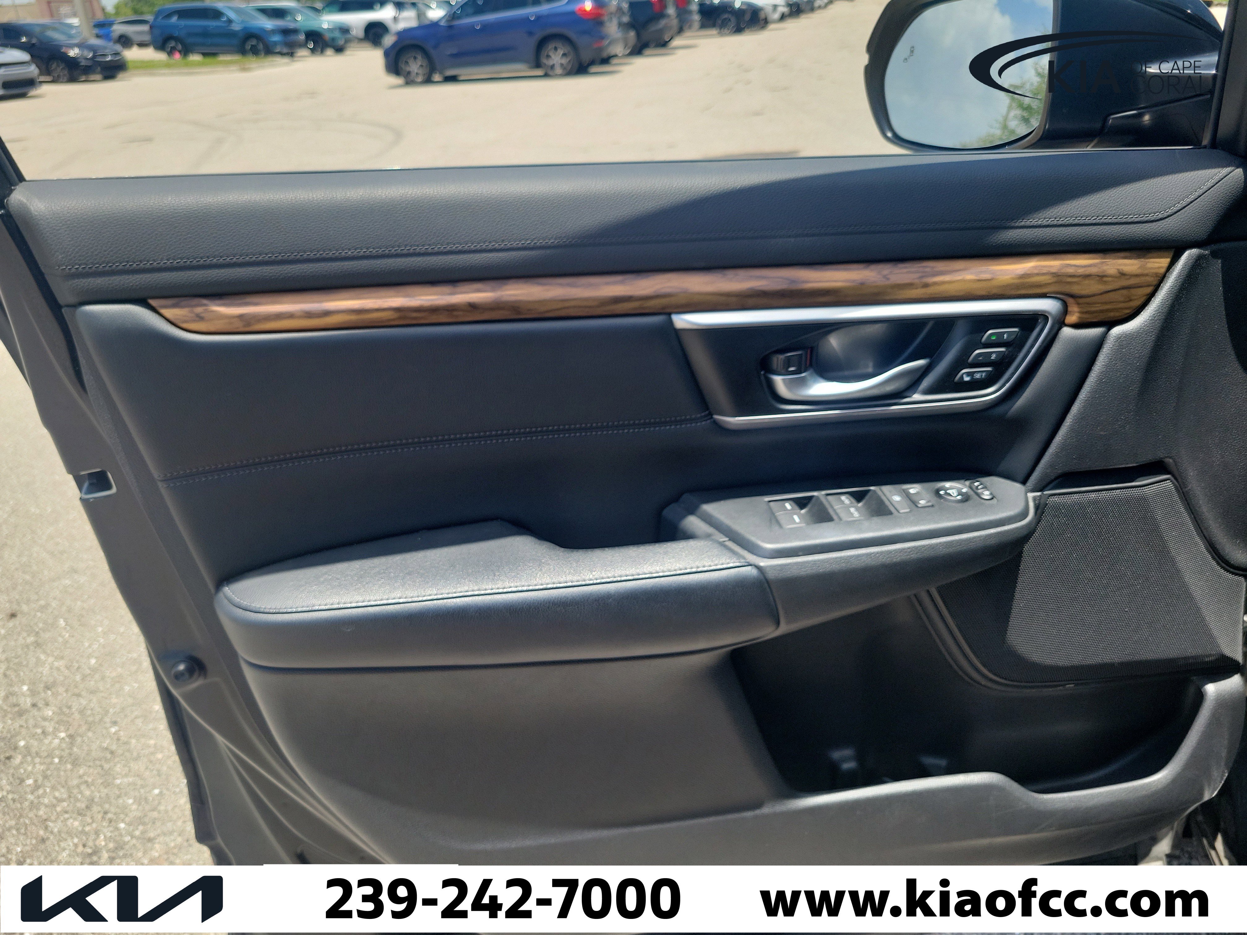 Used 2018 Honda CR-V Touring image 23