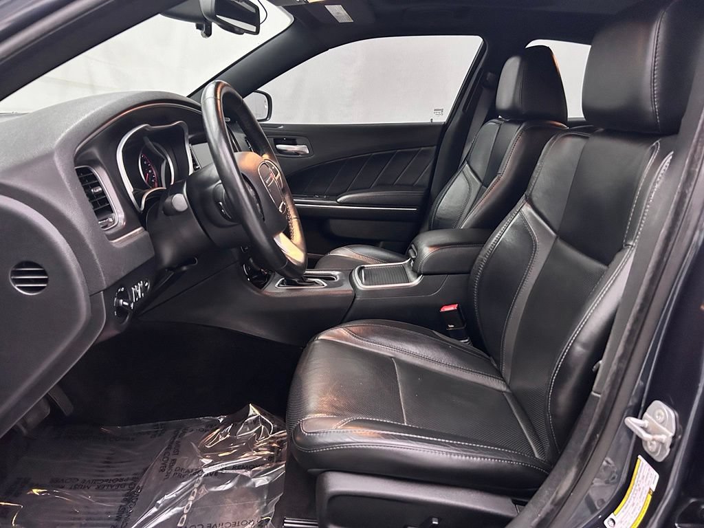 Used 2016 Dodge Charger SXT w/ AWD Plus Group image 12