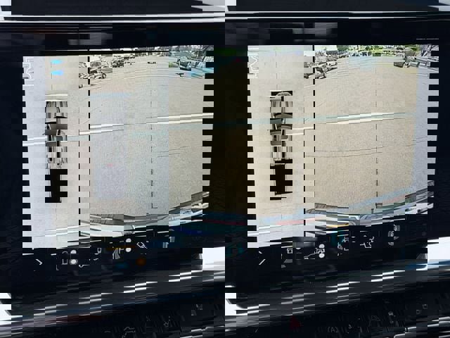 Used 2022 GMC Sierra 1500 SLT image 18