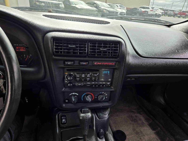 Used 2000 Chevrolet Camaro Z28 image 23