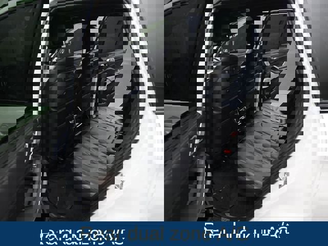 Used 2019 BMW X5 xDrive50i w/ M Sport Package image 17