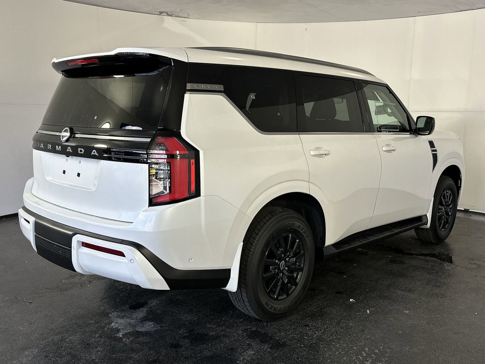 New 2026 Nissan Armada SV image 8