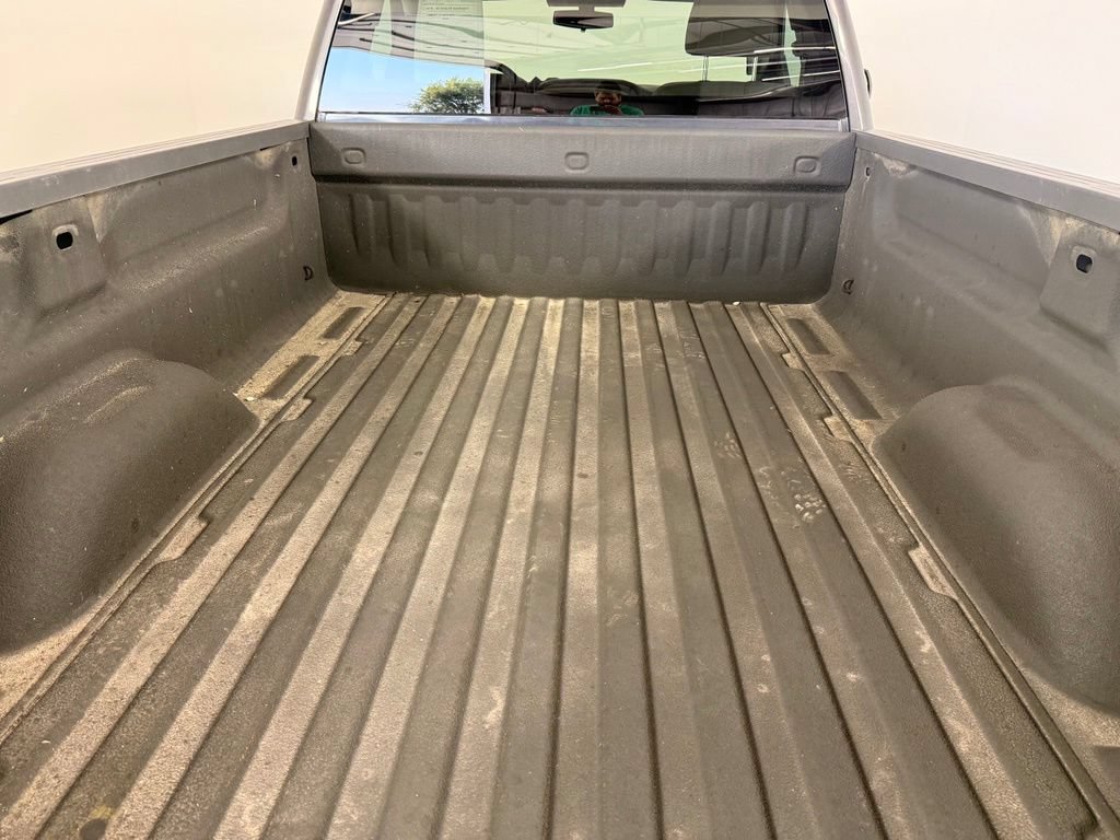 Used 2016 GMC Sierra 1500 4x4 Regular Cab w/ Sierra Convenience Package image 18