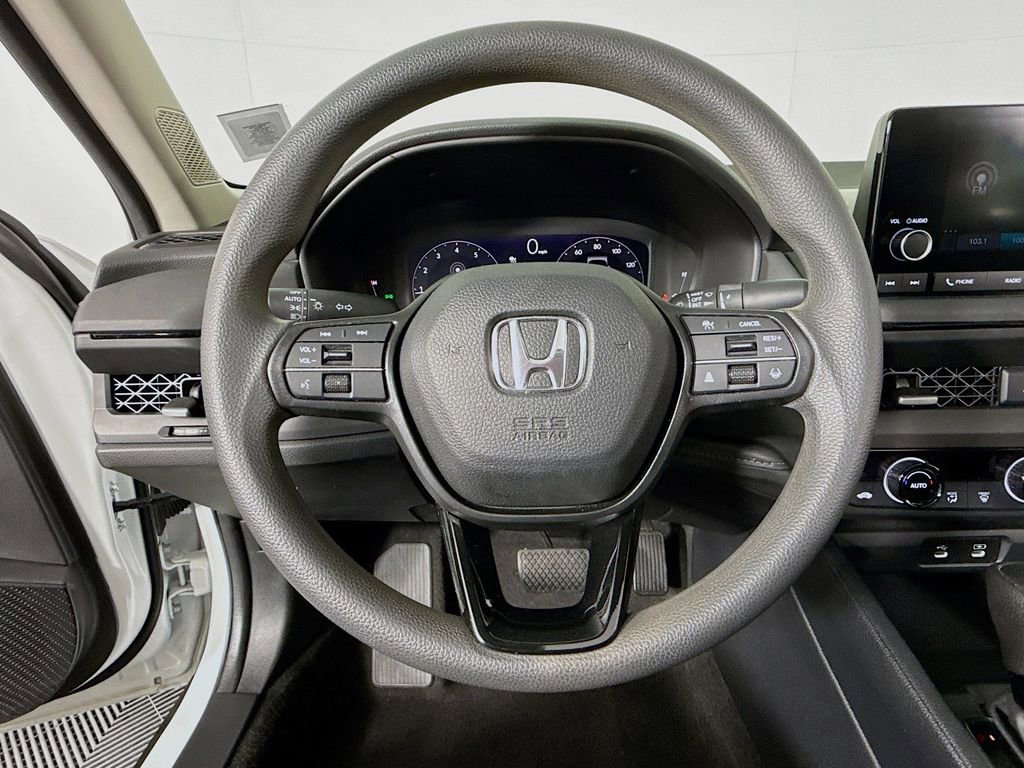 Certified 2023 Honda Accord EX image 11