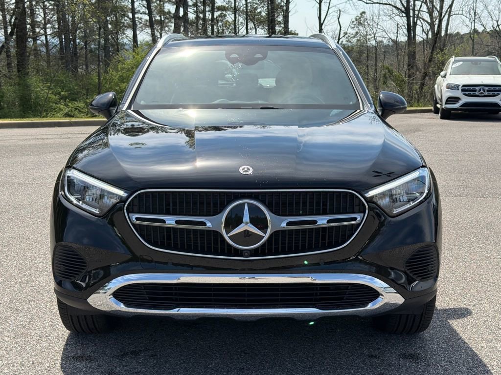Used 2026 Mercedes-Benz GLC 300 image 3