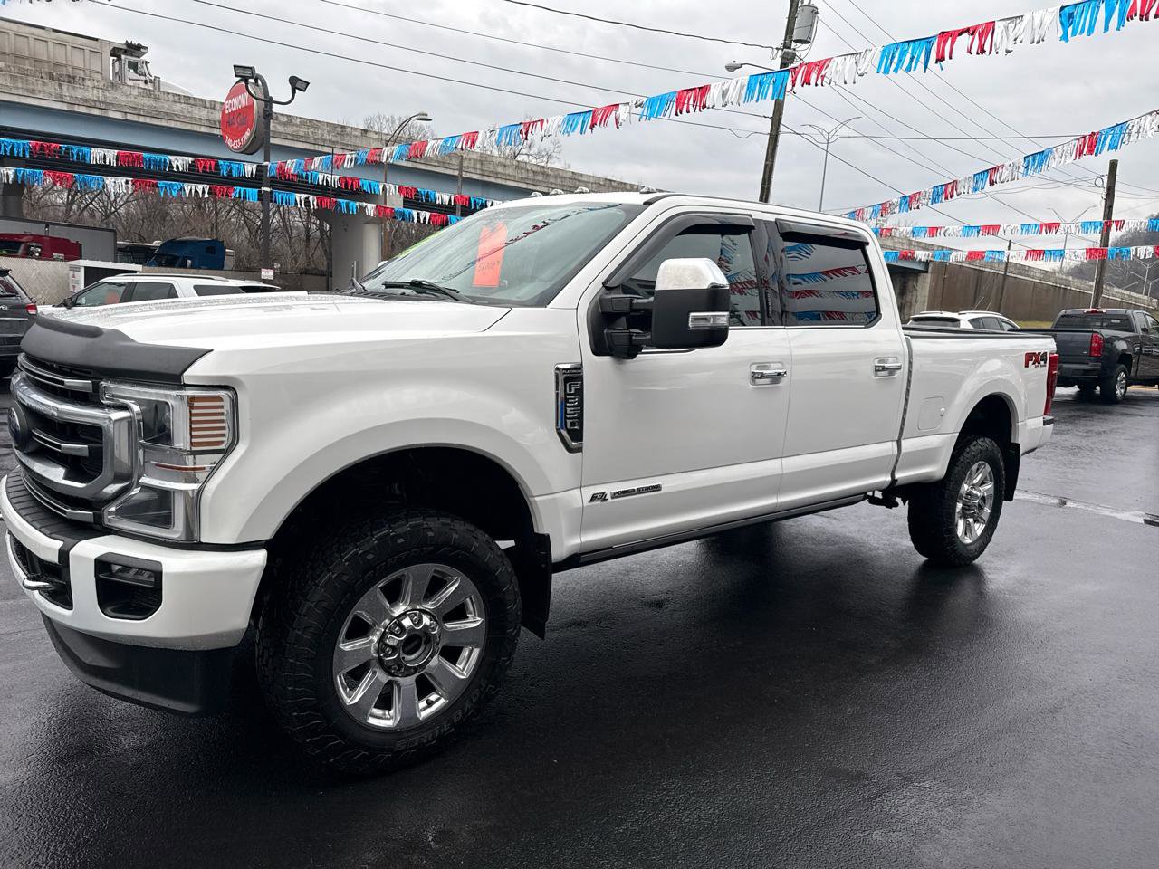 Used 2022 Ford F350 Platinum w/ FX4 Off-Road Package image 7
