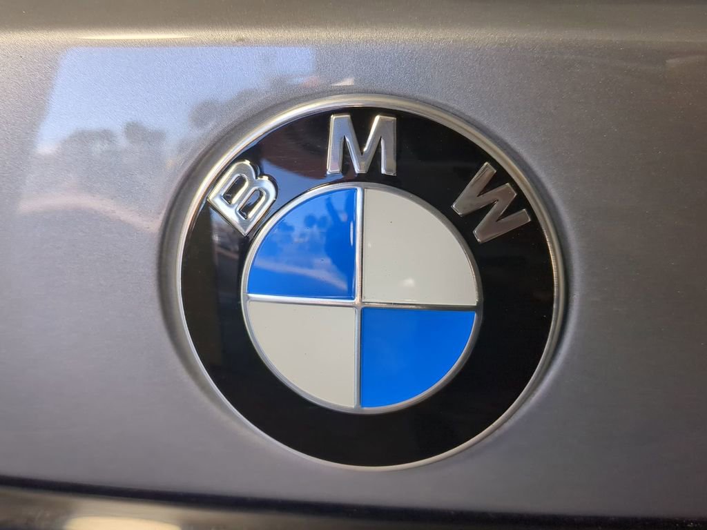 Used 2024 BMW X7 xDrive40i w/ Premium Package image 13