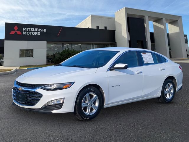 Used 2024 Chevrolet Malibu LT video 1