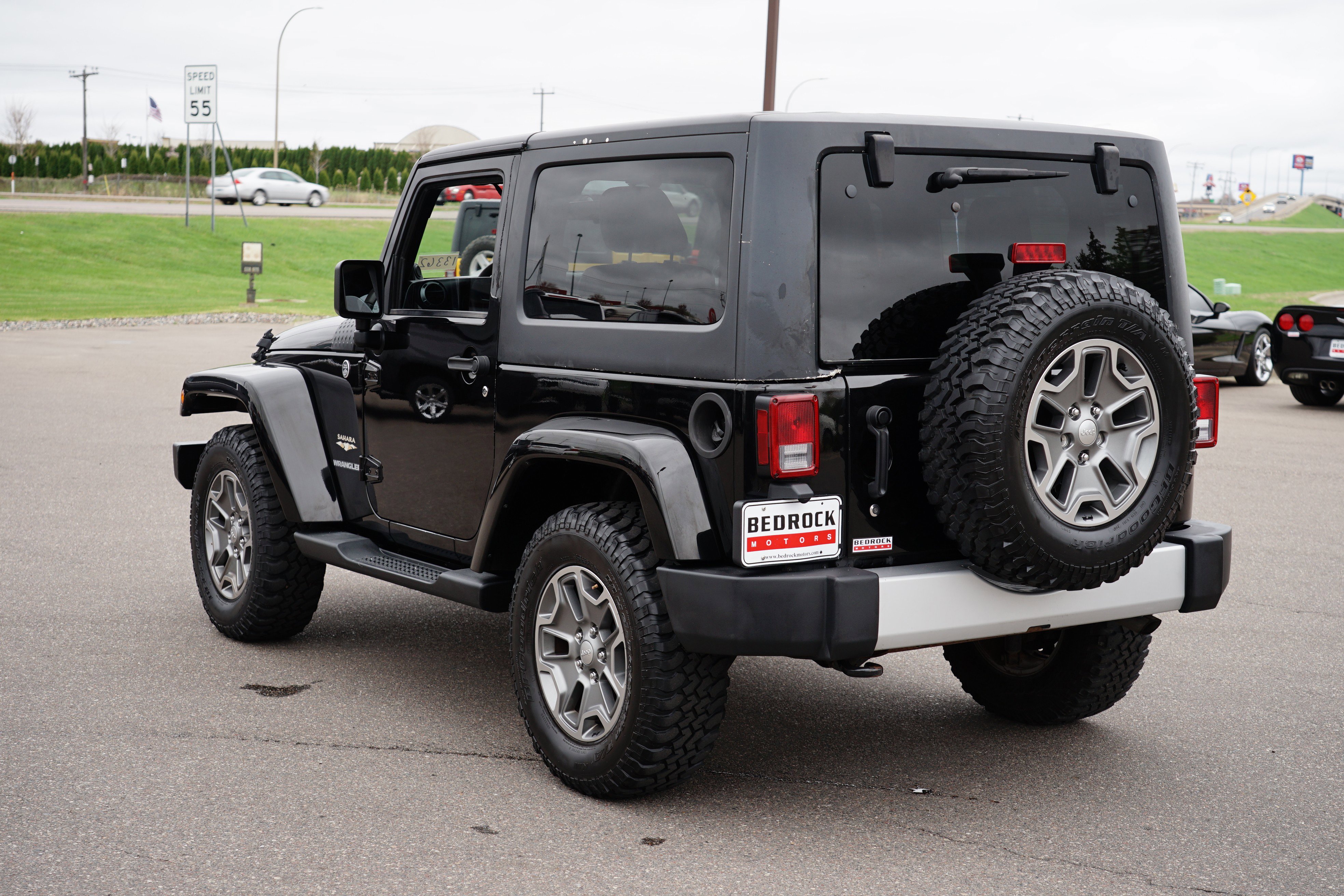 Used 2012 Jeep Wrangler Sahara w/ Dual Top Group AWD/4WD image 5